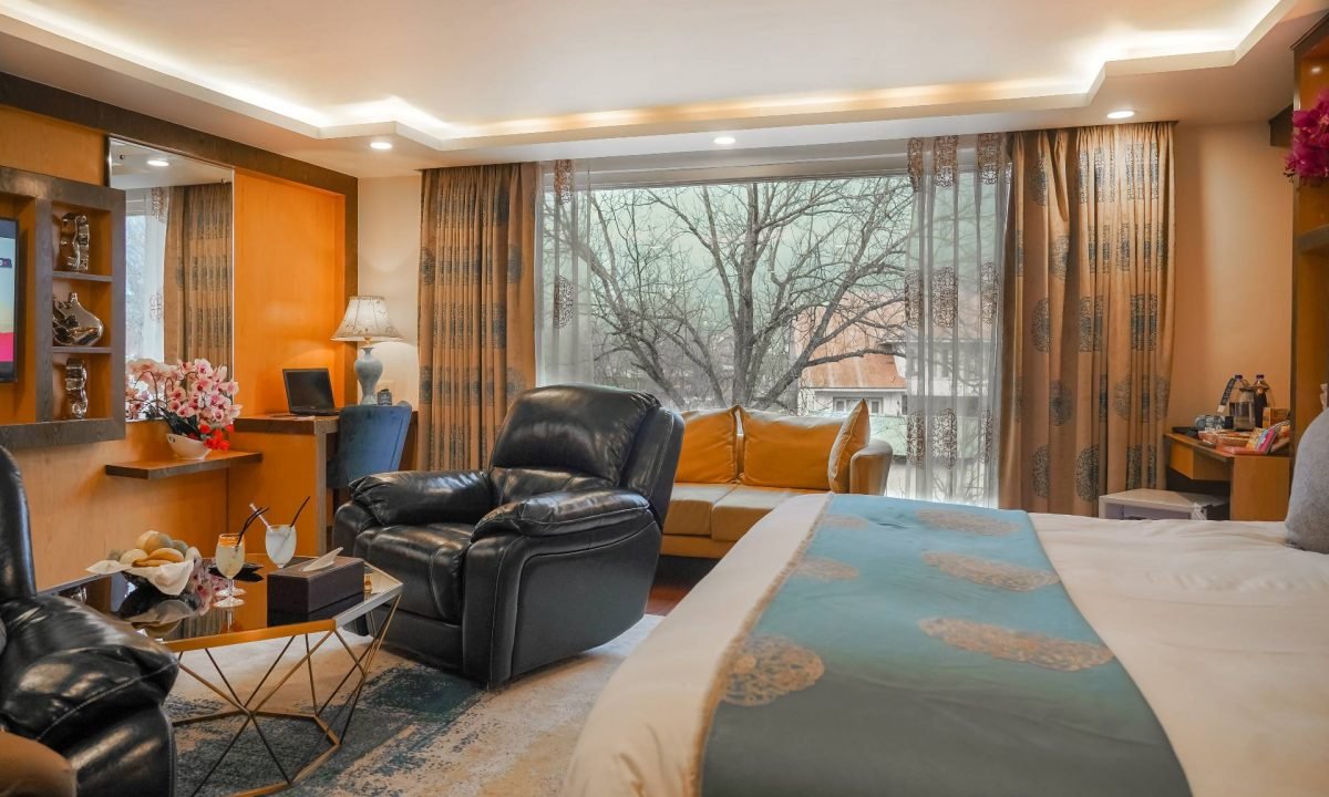 Premium Suite
